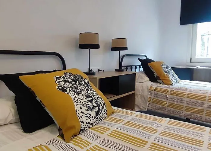 Calle Real Con Patio *