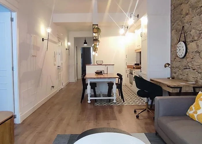 Appartement Calle Real Con Patio Ferrol